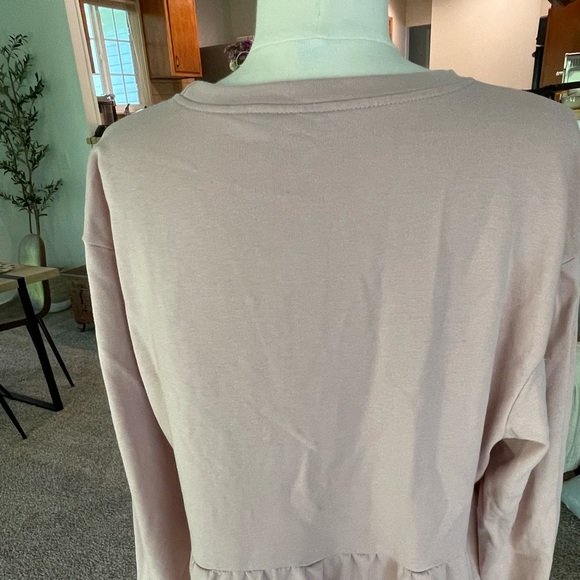 Pink peplum sweater - Picture 2 of 3